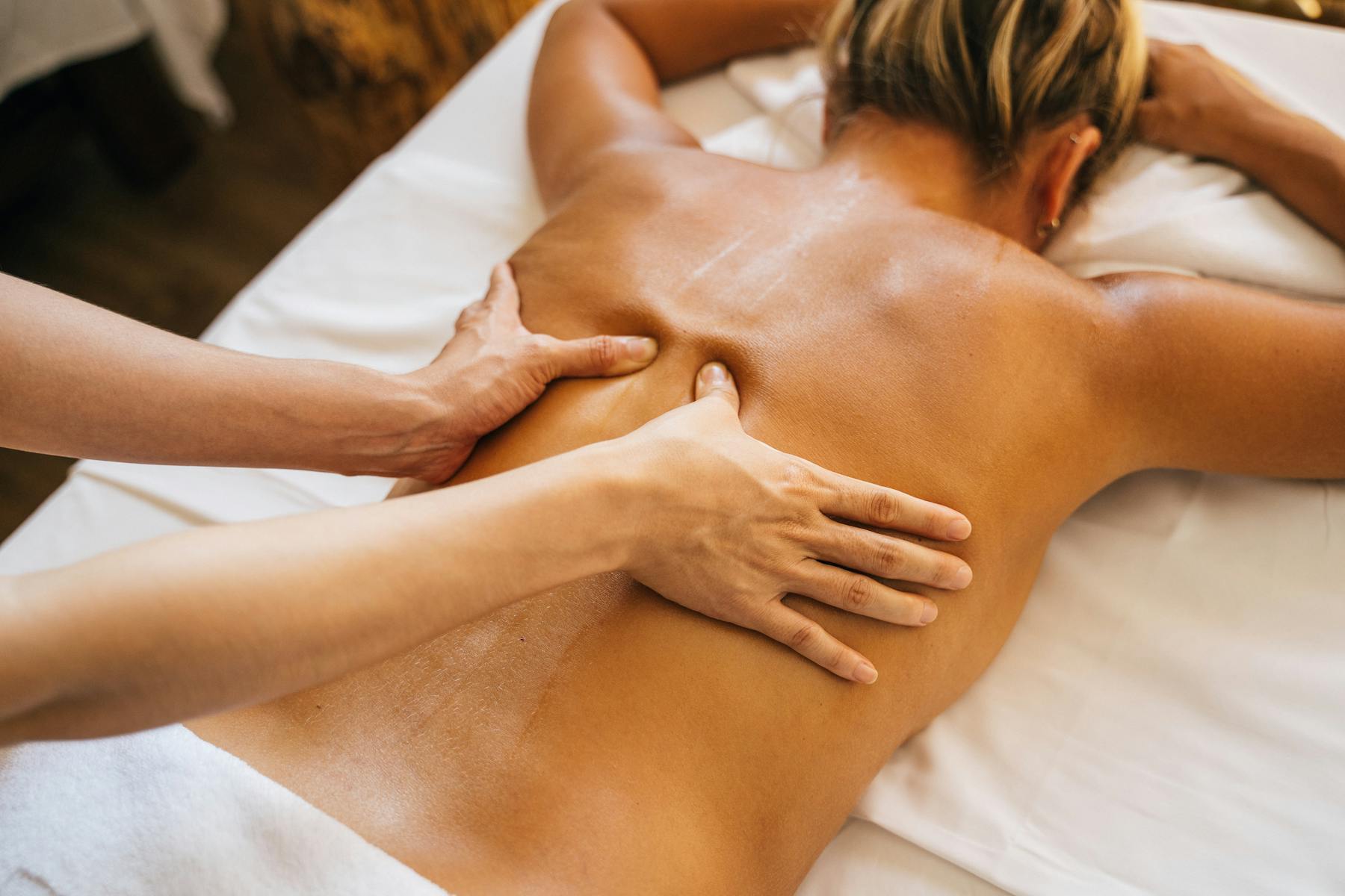 Relaxing oil massage ritual